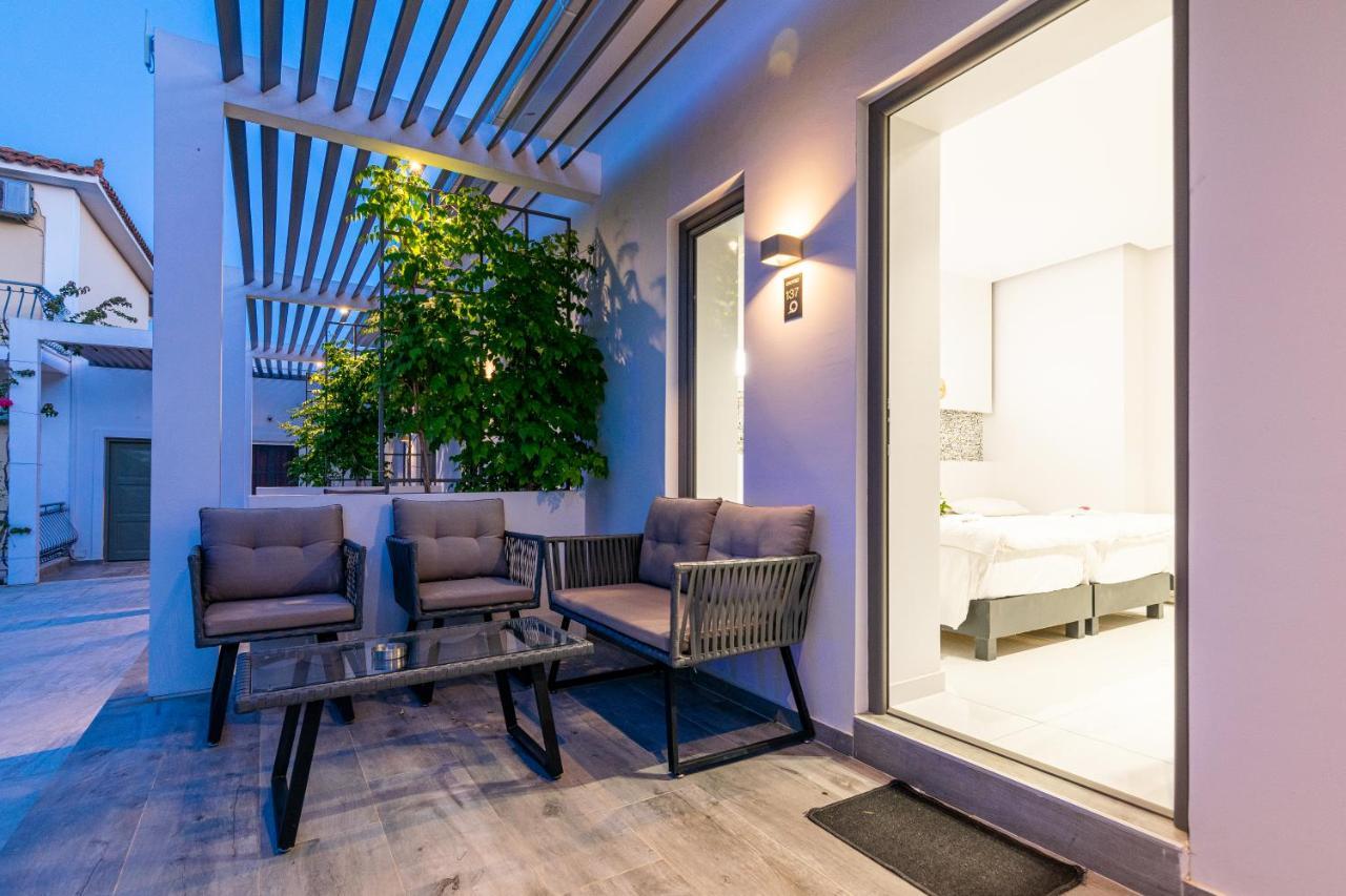 Sunny Garden Hotel チィリヴィ エクステリア 写真