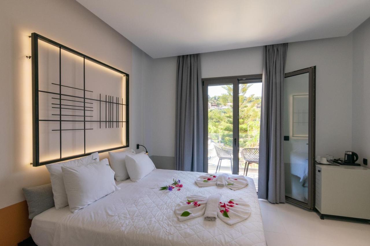 Sunny Garden Hotel チィリヴィ エクステリア 写真